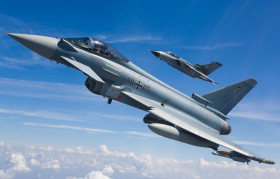 Tây Ban Nha và Hà Lan điều quân tới sườn phía Đông của NATO