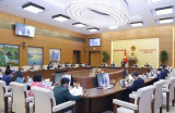 Chính thức khai mạc Phiên họp thứ 8 của Ủy ban Thường vụ Quốc hội