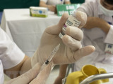 Hoa Kỳ trao tặng 34 tủ đông âm sâu bảo quản vaccine cho Việt Nam