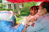 Gần 50% số trẻ em từ 0-9 tuổi ở Hàn Quốc đã mắc dịch COVID-19