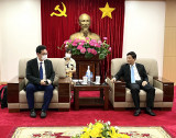 Chairman of Binh Duong provincial People's Committee receives leaders of Saigon Stec Co., Ltd