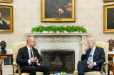 Tổng thống Mỹ gặp Thủ tướng Ukraine, cam kết viện trợ hơn 1 tỷ USD