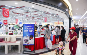 Hàng loạt chương trình giảm giá, khuyến mại trong dịp 30/4-1/5