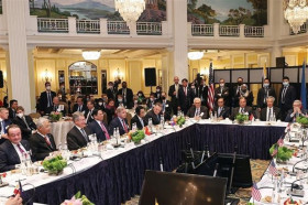 ASEAN leaders meet with US business community