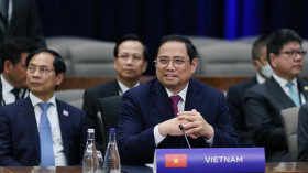 越南政府总理范明正出席东盟-美国特别峰会各场会议