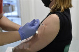 WHO: Tiêm vaccine COVID-19 mũi thứ 4 bảo vệ tốt cho người nguy cơ cao