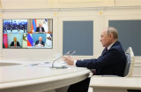 Tổng thống Ukraine ký sắc lệnh trừng phạt với Tổng thống Nga Putin