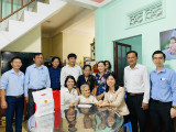 Đoàn đại biểu Quốc hội tỉnh Bình Dương thăm, tặng quà Mẹ Việt Nam anh hùng, gia đình chính sách