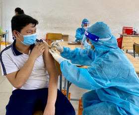 Bình Dương cần cung ứng hơn 815.000 liều vắc xin ngừa Covid-19 cho những tháng cuối năm