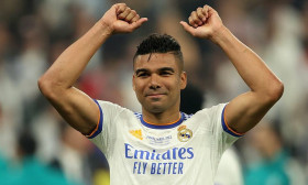 Man Utd chi 70 triệu USD để mua Casemiro