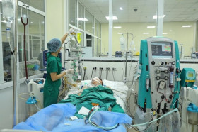 35% số ca COVID-19 nặng, tử vong chưa tiêm hoặc chưa tiêm đủ vaccine