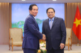 越南政府总理范明正会见柬埔寨金边市市长坤盛