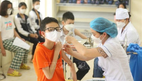 政府8月份例行会议：返校上课儿童接种新冠疫苗的必要性成为媒体关注的焦点