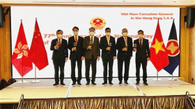 香港特别行政区政务司司长陈国基：香港一向欢迎越南企业和人才