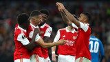 Arsenal vào vòng knock-out Europa League
