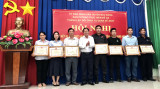 Huyện Bàu Bàng: Khen thưởng những điển hình trong phong trào công nhân xung kích