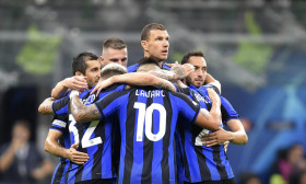 Xác định 12 đội vào vòng 1/8 Champions League