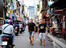 越南的国际游客到访量已超过 235 万人次