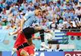 Son Heung-min, Suarez im tiếng, Hàn Quốc chia điểm Uruguay