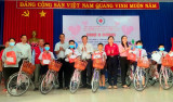 Actively mobilizing resources to take care of the poor during Tet holiday