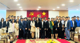 平阳省领导会见新加坡华人青年企业家协会