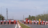 连接平阳与西宁两省的公路大桥建设工程落成