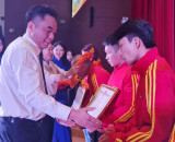 Commendation of excellent athletes at the 9th National Sports Games
