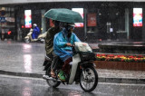 Từ Quảng Trị đến Khánh Hòa khả năng có mưa dông kéo dài nhiều ngày