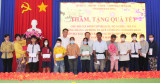 Đoàn công tác tỉnh thăm, tặng quà tết tại huyện Bàu Bàng