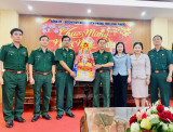 Thăm, tặng quà và chúc tết tại tỉnh Bình Phước