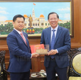 胡志明市人民委员会主席潘文买会见柬埔寨驻胡志明市总领事索达雷