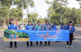 “同一条小江”营会开营