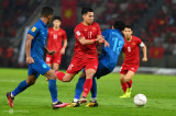 Việt Nam hơn Thái Lan 19 bậc FIFA