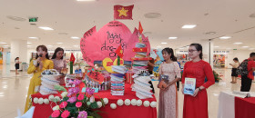 Sôi nổi Hội thi xếp sách nghệ thuật TP.Thuận An năm 2023