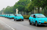 Ra mắt hãng taxi điện đầu tiên tại Việt Nam, giá mở cửa 20.000 đồng
