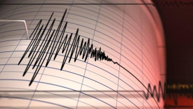 Earthquake shakes offshore Java island