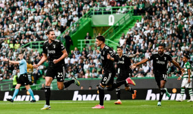 Juventus gặp Sevilla ở bán kết Europa League