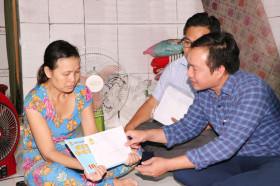 Chia sẻ với đoàn viên, người lao động lúc khó khăn