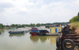 Tìm kiếm tài công rớt xuống sông Đồng Nai mất tích