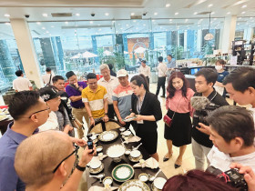 共同发展平阳省旅游业