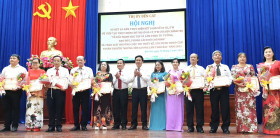 槟吉市和顺安市就关于推动学习与践行胡志明思想、道德和作风的第01-KL/TW号结论落实三年召开初步总结会议