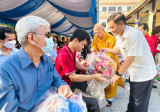 700 gifts presented to needy people