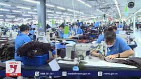 越南反腐败反消极斗争助力经济发生巨大变化