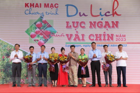 Du lịch Lục Ngạn mùa vải chín: Quảng bá đưa thương hiệu vải bay xa