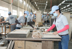 劳动荣军与社会厅副厅长范文宣：重点实施多项劳动卫生安全保障的解决方案
