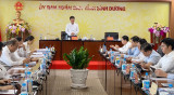 Provincial People's Committee holds meeting to assess submissions and draft resolutions submitted to Provincial People's Council