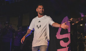 Cháy vé xem Messi đá trận đầu cùng Inter Miami
