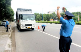 Over VND211 million fined for road traffic safety violations