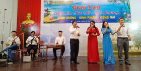 Đậm đà hương sắc đờn ca tài tử Bình Dương