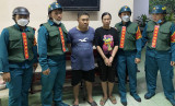 Lực lượng dân quân phường Phú Hòa khống chế hai đối tượng trốn truy nã